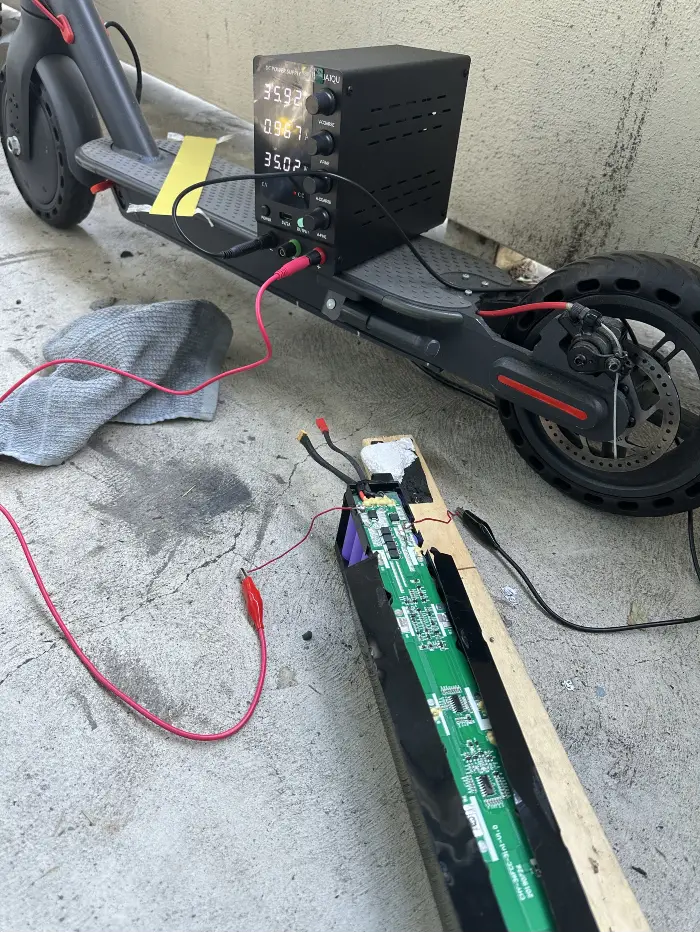 Electric scooter battery repair service